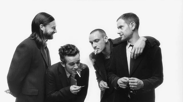 The 1975, đây là ban nhạc indie pop/rock nổi tiếng của nước Anh