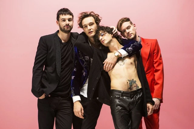 The 1975, đây là ban nhạc indie pop/rock nổi tiếng của nước Anh