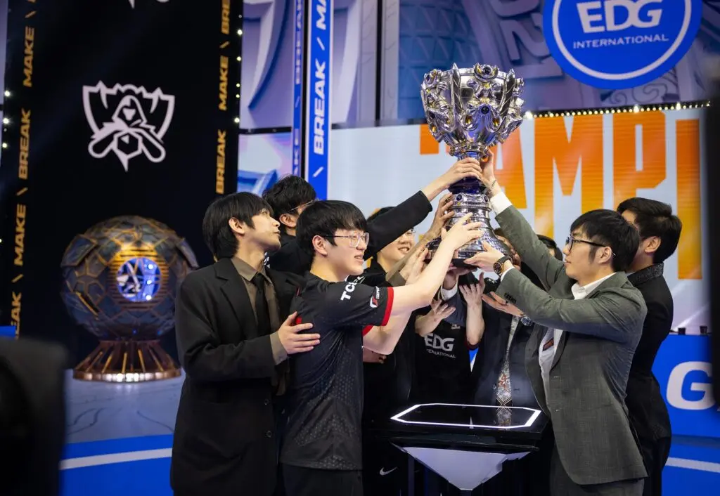 Riot đổi luật cấm-chọn LMHT 2026: First Selection ra mắt 2 Sự thay đổi hệ thống này sẽ cân bảng tỷ lệ thắng giữa các đội