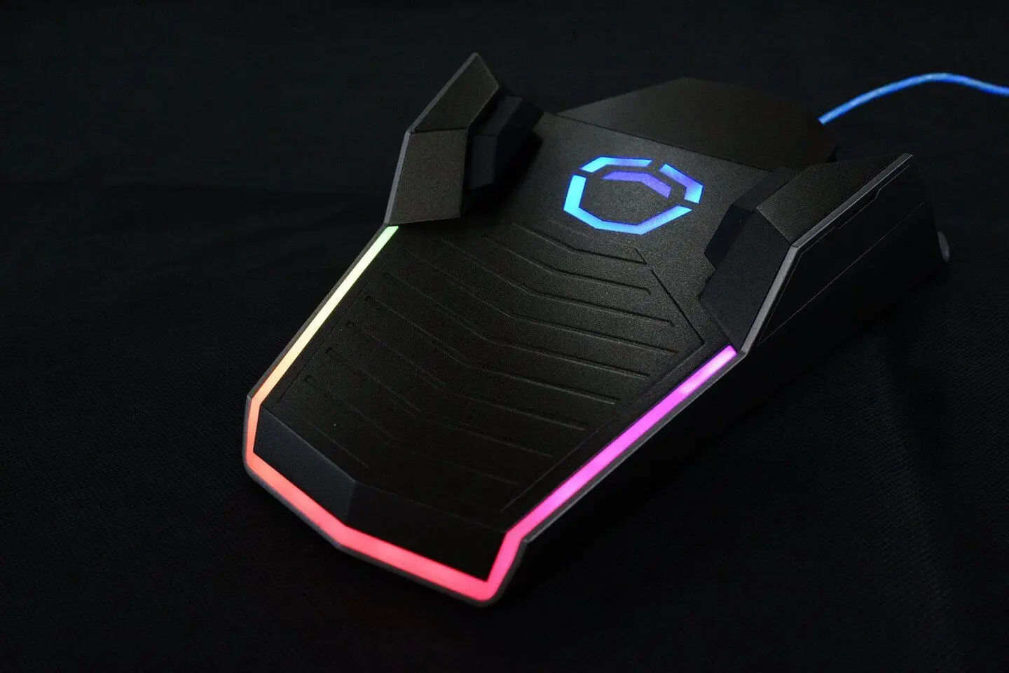 Varmilo ra mắt bàn phím chân “dị mà hay”, hứa hẹn mở ra lợi thế mới cho game thủ 3 Mẫu MSI GP12 cho phép kết nối 4 pedal với tổng 12 phím tuỳ chỉnh