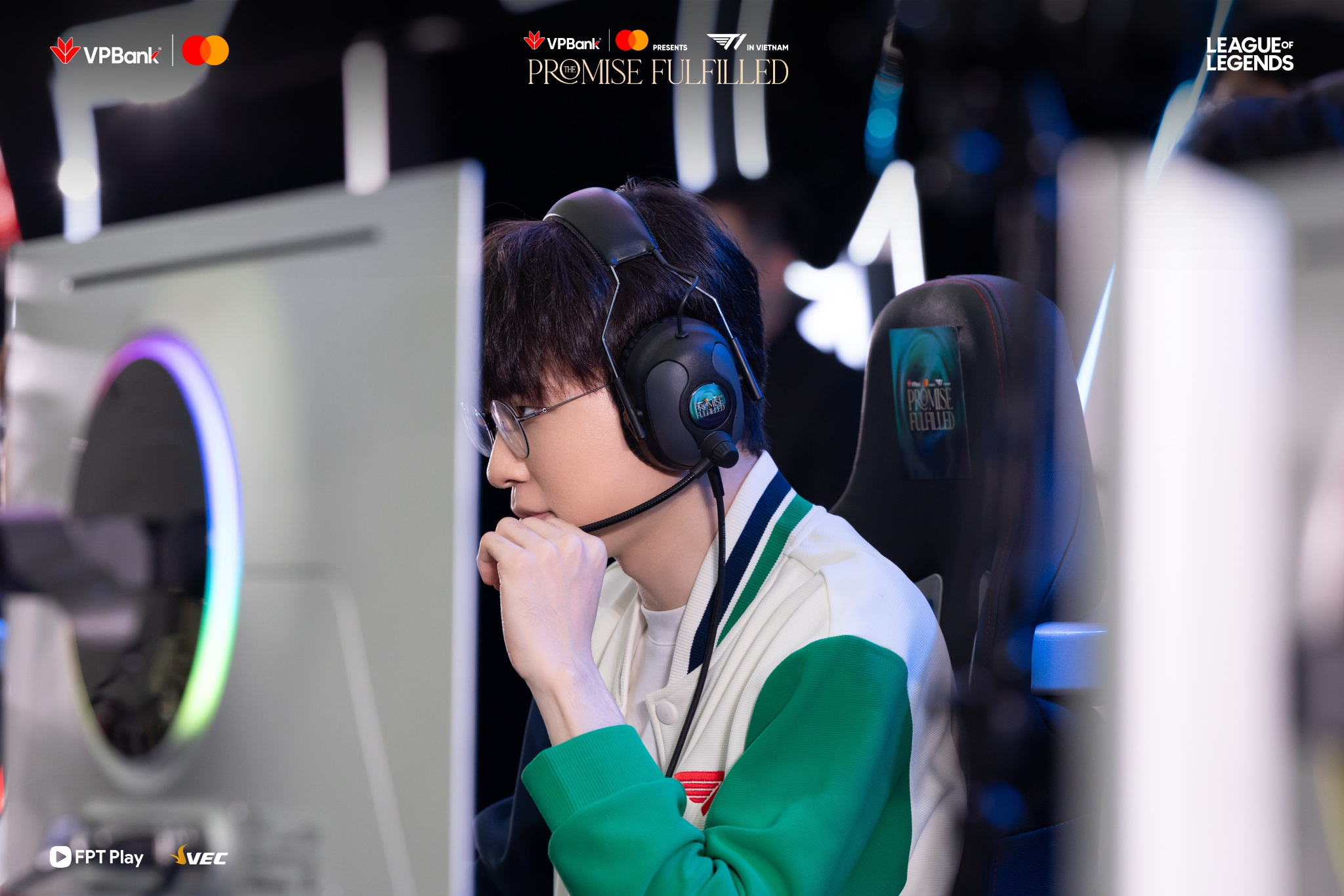 All-Star Việt Nam chính thức thắng T1 với tỷ số chung cuộc 2-1 trong trận giao hữu