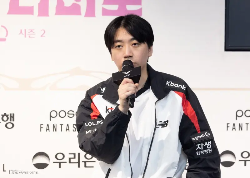 HLV Score có những chia sẻ xoay quanh Coach Voice khi cho rằng điều này giúp toàn đội giải tỏa áp lực